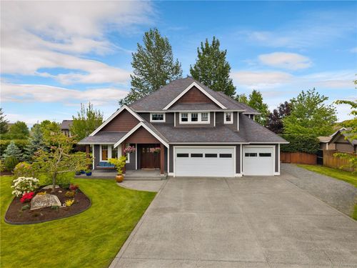211 Rose Pl, Campbell River, BC, V9W8H7 | Card Image