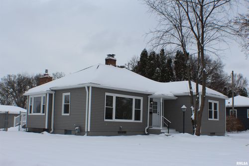 1611 Coffelt Ave, Davenport, IA, 52803-3512 | Card Image