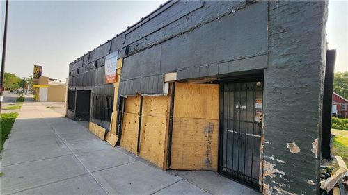 3541 Prospect Ave, Kansas City, MO, 64128-2419 | Card Image