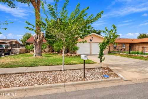 1707 Russ Randall St, El Paso, TX, 79936-4803 | Card Image