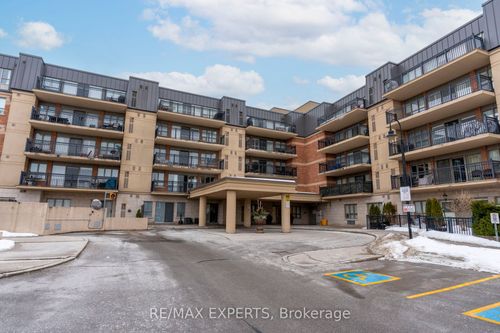 212-8026 Kipling Ave, Woodbridge, ON, L4L2A1 | Card Image
