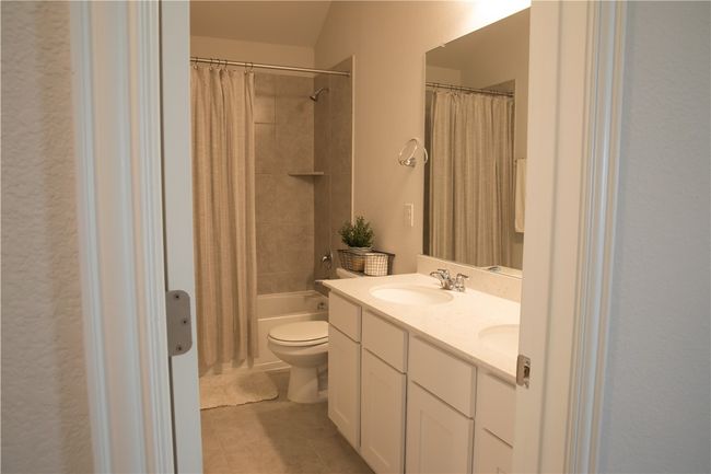 770 Leadtree Loop, House other with 4 bedrooms, 3 bathrooms and 3 parking in Buda TX | Image 27