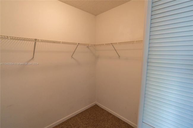 APT-307 - 2711 Ocean Club Blvd, Condo with 2 bedrooms, 2 bathrooms and null parking in Hollywood FL | Image 21