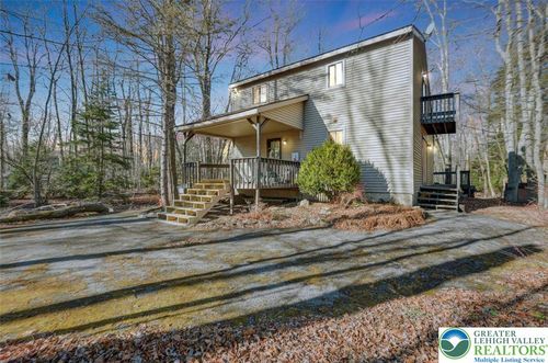 244 Lake Rd, Tobyhanna, PA, 18466-8035 | Card Image