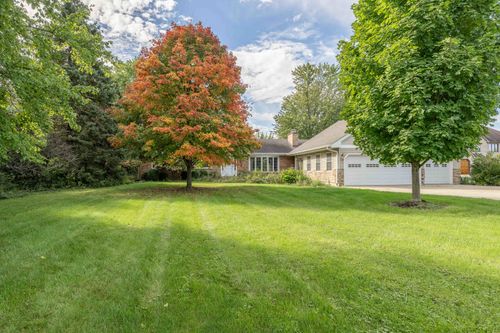 1985 Reckinger Road, Aurora, IL, 60502 | Card Image