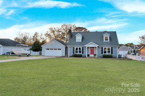 16917 Knoxwood Dr, Huntersville, NC, 28078-5204 | Card Image