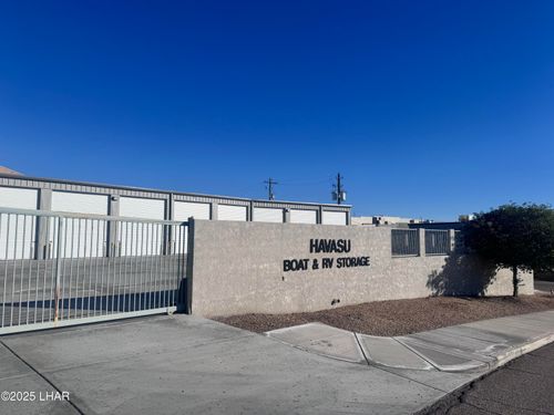 30-830 Kiowa Ave, Lake Havasu City, AZ, 86403-2826 | Card Image
