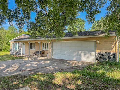 1032 Birdie Dr, Weidman, MI, 48893-9350 | Card Image