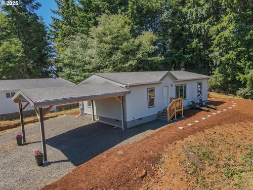 659 Charles St, Yoncalla, OR, 97499-9613 | Card Image