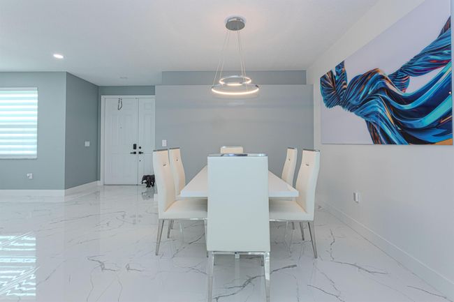 2738 Misty Oaks Circle Royal Circle, House other with 4 bedrooms, 3 bathrooms and null parking in Royal Palm Beach FL | Image 18