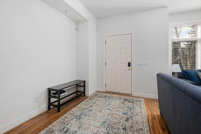 1906 10 A Street Sw, Townhouse with 3 bedrooms, 2 bathrooms and 3 parking in Calgary AB | Image 10