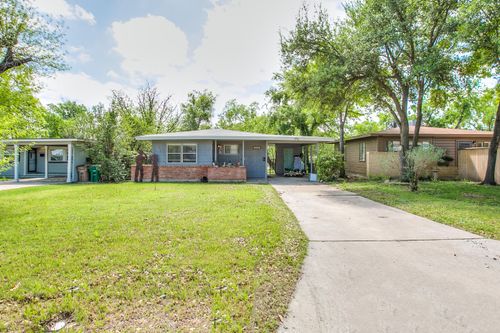 2527 W Harris Ave, San Angelo, TX, 76901-3655 | Card Image