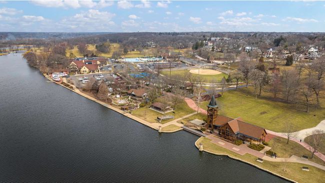361 Bridgeview Ct, Townhouse with 3 bedrooms, 3 bathrooms and 2 parking in St. Charles IL | Image 32