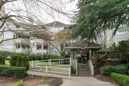 403-3738 Norfolk St, Burnaby, BC, V5G4V4 | Card Image