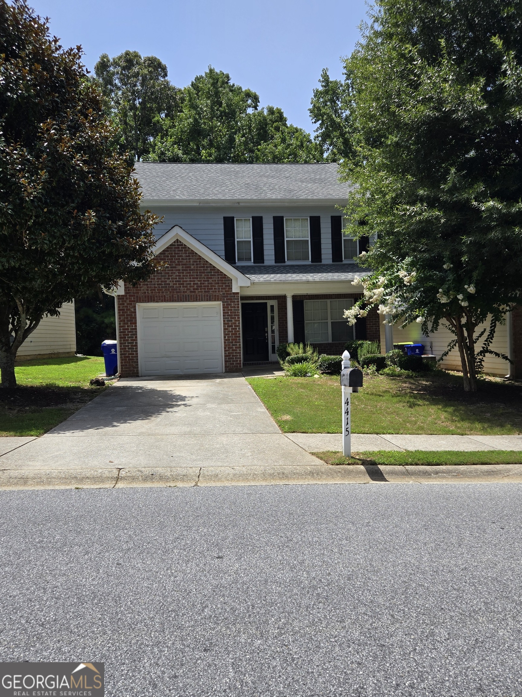 Ravenwood Dr, Union City, GA 30291