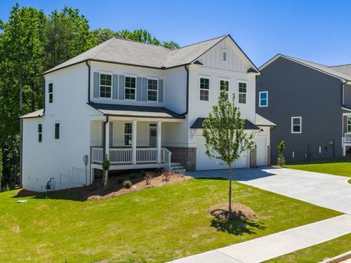4043 Peregrine Way, Gainesville, GA, 30506-2607 | Card Image
