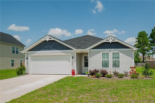 2130 Roadster Pony Ln, Hope Mills, NC, 28348-6502 | Card Image
