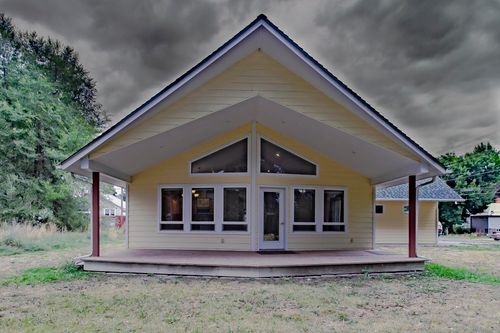216 S 3rd Street W St, Chewelah, WA, 99109 | Card Image