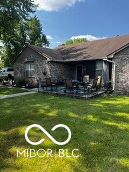 241 Deborah Ln, Whiteland, IN, 46184-9792 | Card Image