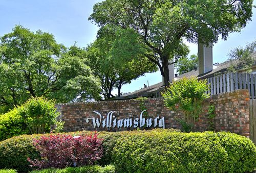 3880 Williamsburg Cir, Austin, TX, 78731-1901 | Card Image