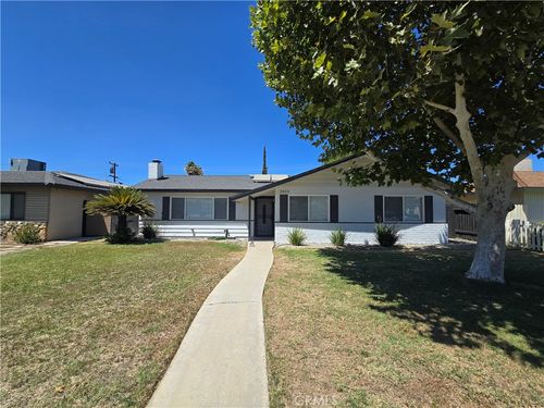 3404 Planz Rd, Bakersfield, CA, 93304 | Card Image