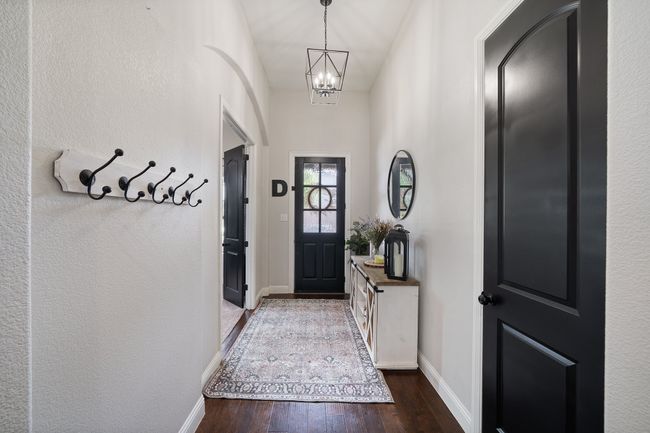 7813 Fossil Creek Trl, House other with 4 bedrooms, 3 bathrooms and null parking in McKinney TX | Image 4