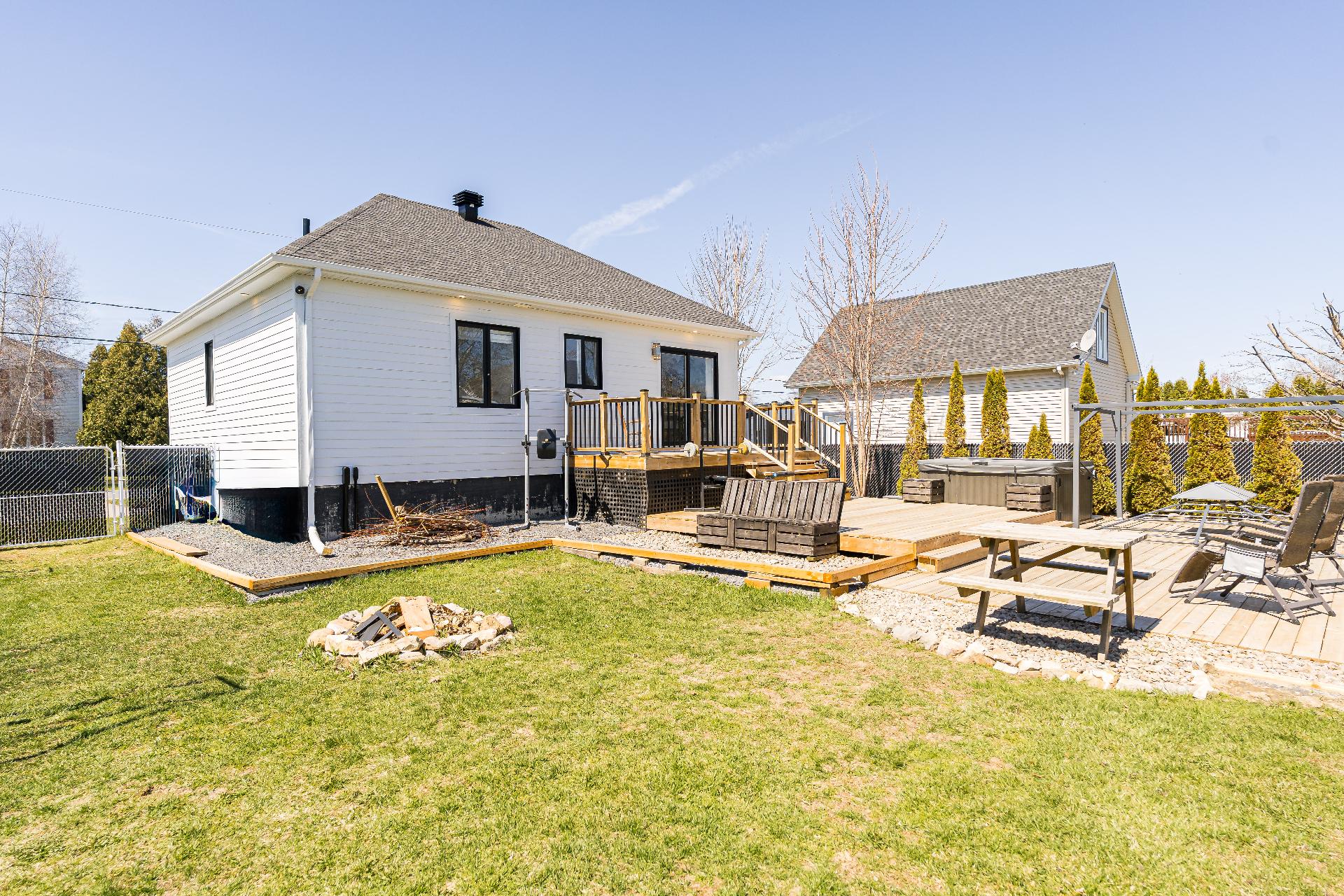 Residential in Saint-Zotique 4