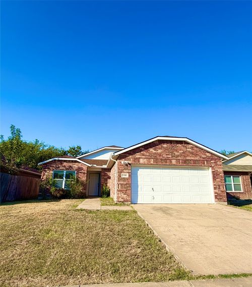 3201 Royal Crest Dr, Fort Worth, TX, 76140-8652 | Card Image
