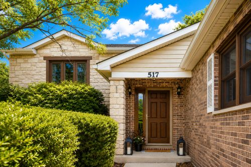 517 N Warwick Avenue, Westmont, IL, 60559 | Card Image