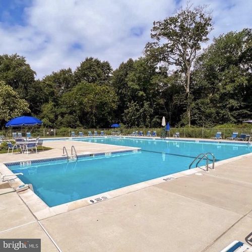 89-25 S Church Rd, MAPLE SHADE, NJ, 08052-3053 | Card Image