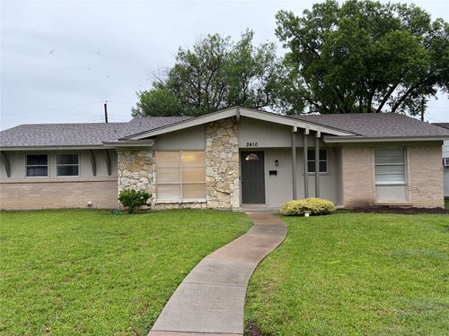 2410 Viva Dr, Mesquite, TX, 75150-3832 | Card Image