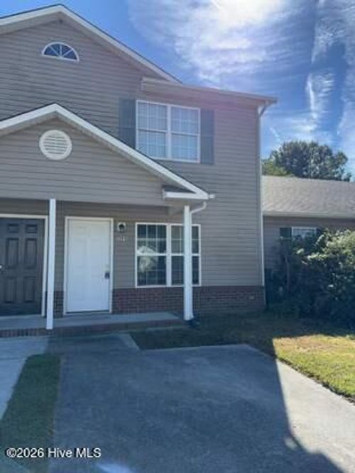 1094 W Pueblo Dr, Jacksonville, NC, 28546-9586 | Card Image