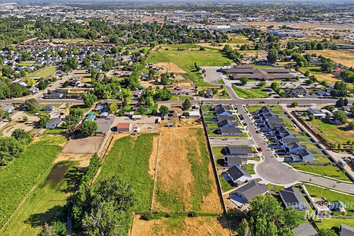 Farm in Nampa 4