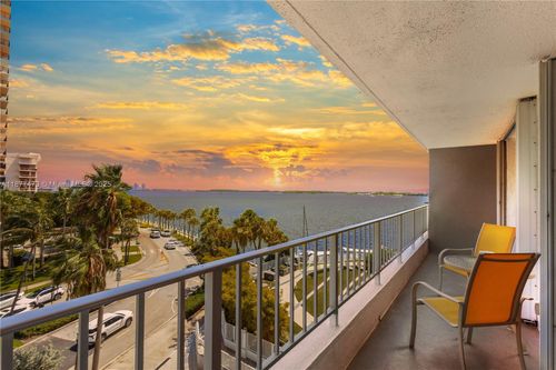 apt-6f-200 Se 15th Rd, Miami, FL, 33129-1161 | Card Image