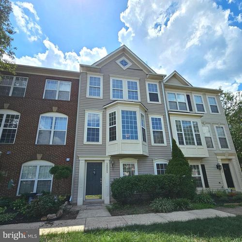 20992 Kittanning Ln, ASHBURN, VA, 20147-6463 | Card Image
