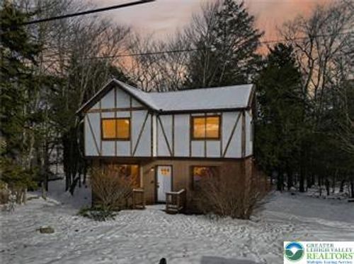 4127 Indian Ave, Pocono Summit, PA, 18346-7671 | Card Image