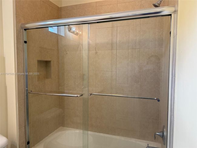 3390 - 3390 Nw 124 Th Ter, House other with 4 bedrooms, 4 bathrooms and null parking in Sunrise FL | Image 14
