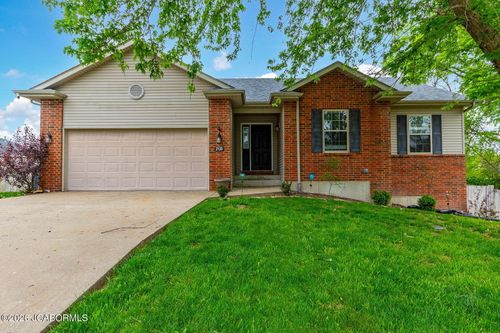 2520 E Dancing Willow Dr, Columbia, MO, 65202-5804 | Card Image