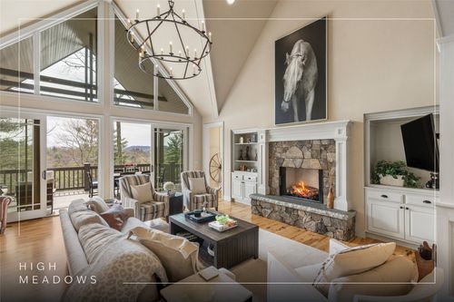 401 Meadowcrest Dr, Cashiers, NC, 28717 | Card Image