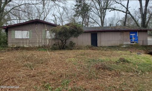 1003 Deryll St, Jackson, MS, 39212-3924 | Card Image