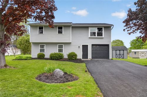 3728 Pendulum Path, Baldwinsville, NY, 13027-6202 | Card Image
