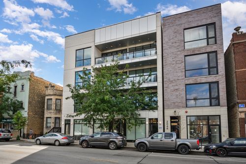 2-2040 N Damen Ave, Chicago, IL, 60647-6020 | Card Image