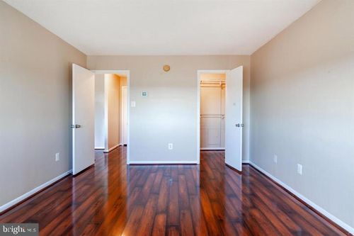 1121 University Blvd W, SILVER SPRING, MD, 20902-3356 | Card Image