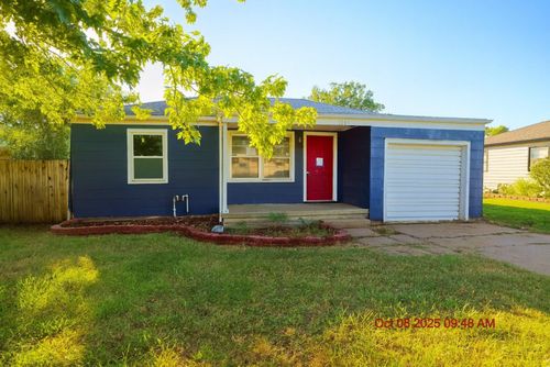 1205 Old Main St, Newton, KS, 67114-4807 | Card Image