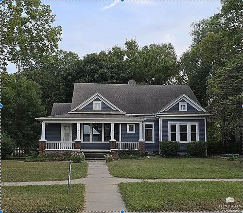 812 23rd St, Belleville, KS, 66935-2406 | Card Image