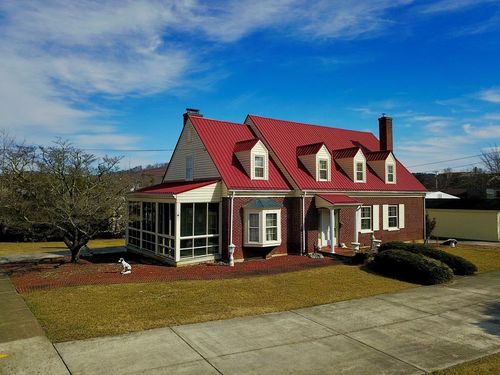 307 W Grayson St, Galax, VA, 24333-2813 | Card Image