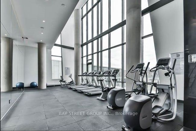 2112 - 170 Fort York Blvd, Condo with 2 bedrooms, 1 bathrooms and null parking in Toronto ON | Image 12