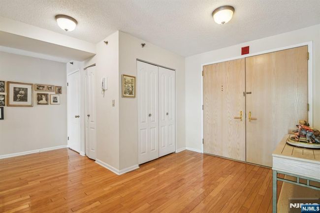 10 Smith Manor Blvd, Condo with 2 bedrooms, 2 bathrooms and null parking in West Orange NJ | Image 31