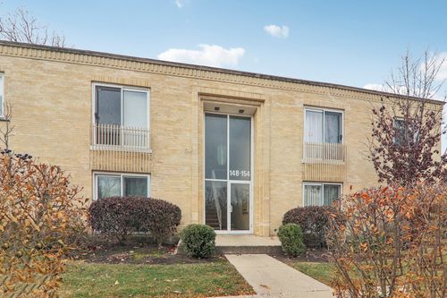 1-148 Green Bay Road, Glencoe, IL, 60022 | Card Image