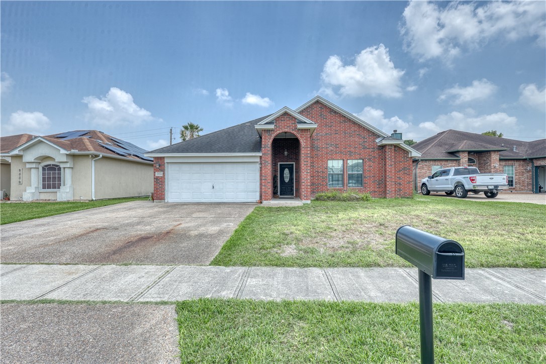 Fleece Dr, Corpus Christi, TX 78414